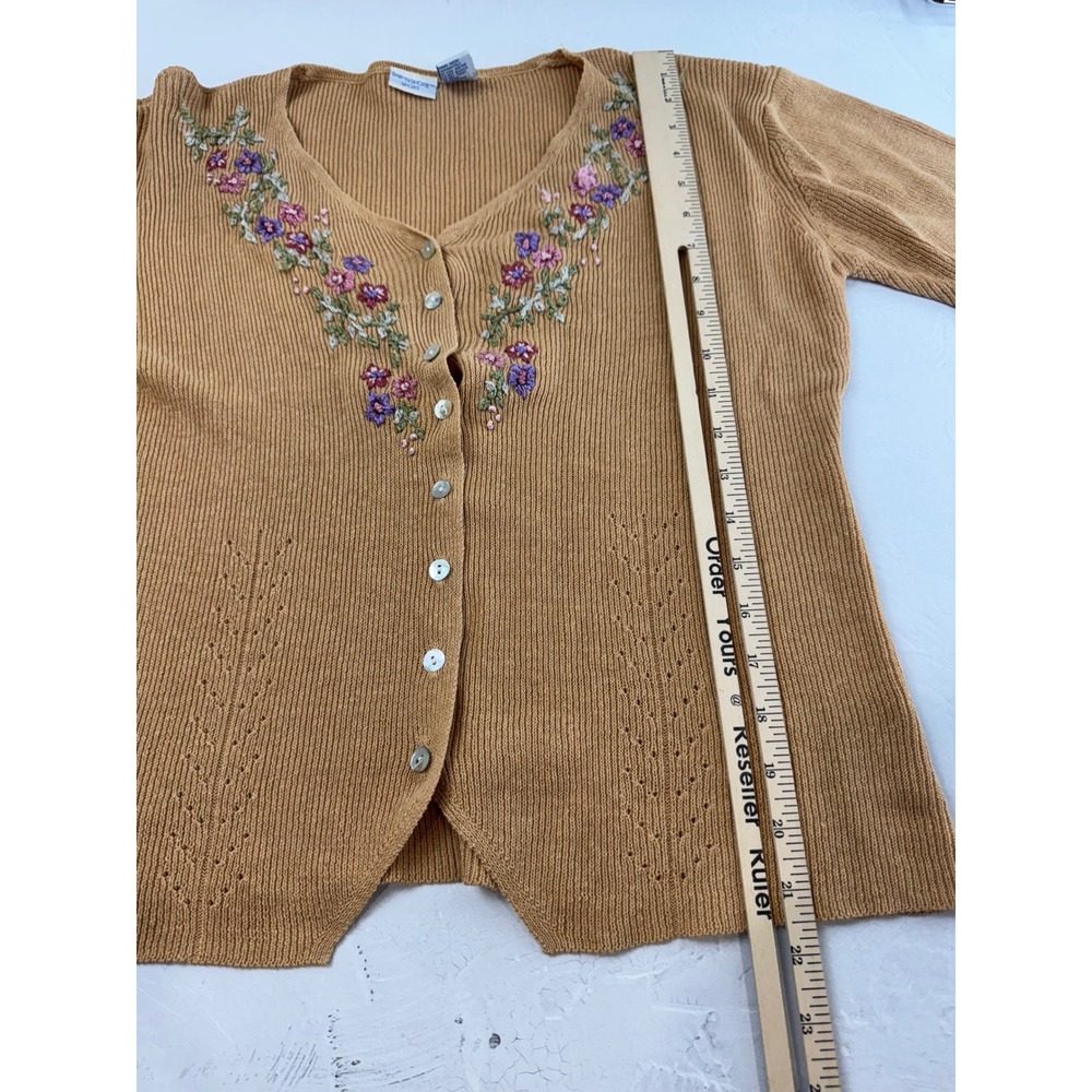 Floral Embroidered Cardigan Sweater Knit Top Short Sleeve S Preppy Grandma - Picture 3 of 12